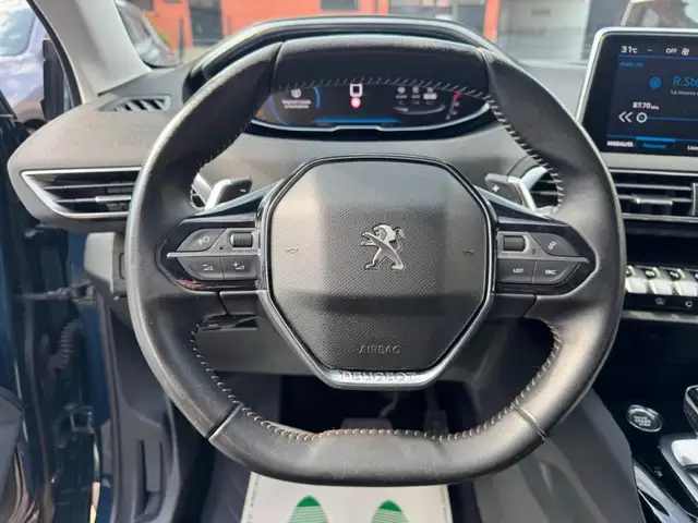 Peugeot 3008 view 9