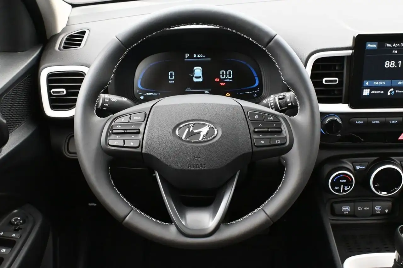 Hyundai Venue снимка Hyundai Venue
