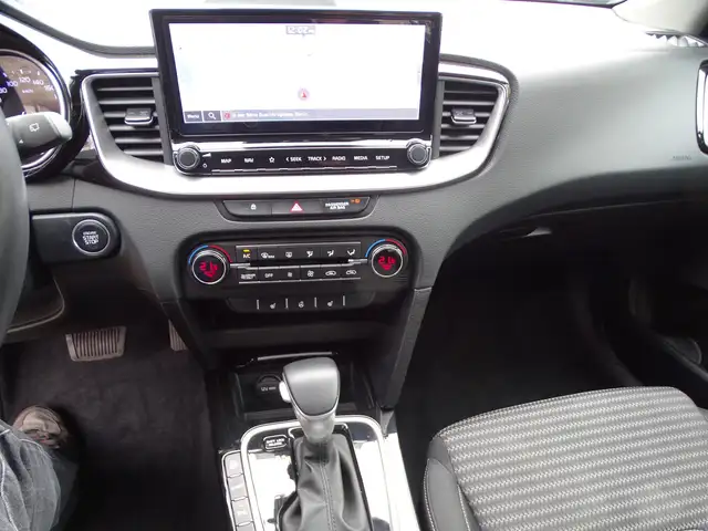 Kia Ceed view 14