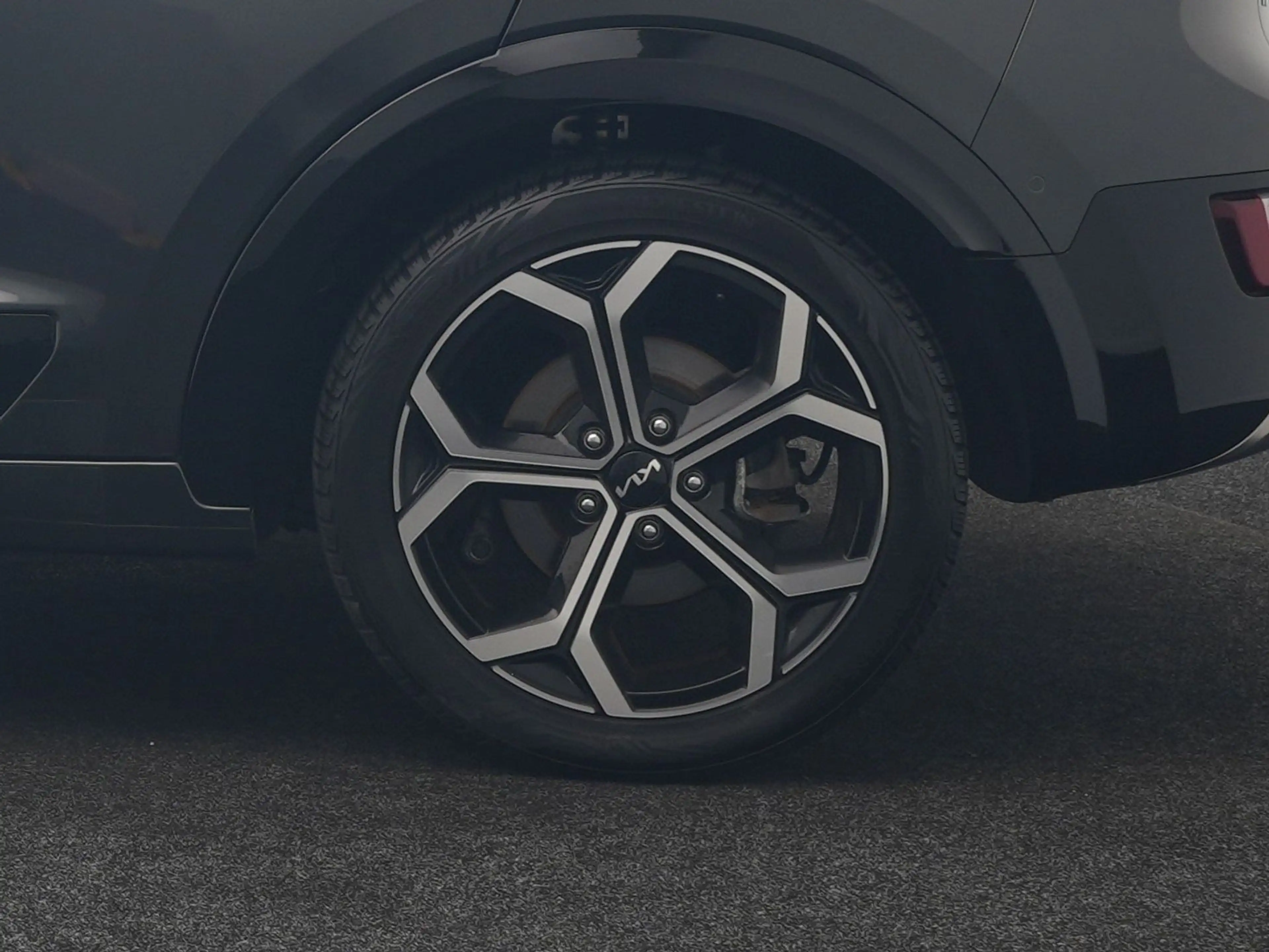 Kia Niro 1.6 GDi ExecutiveLine PHEV 182pk Dealer O.H | Trek — photo 44