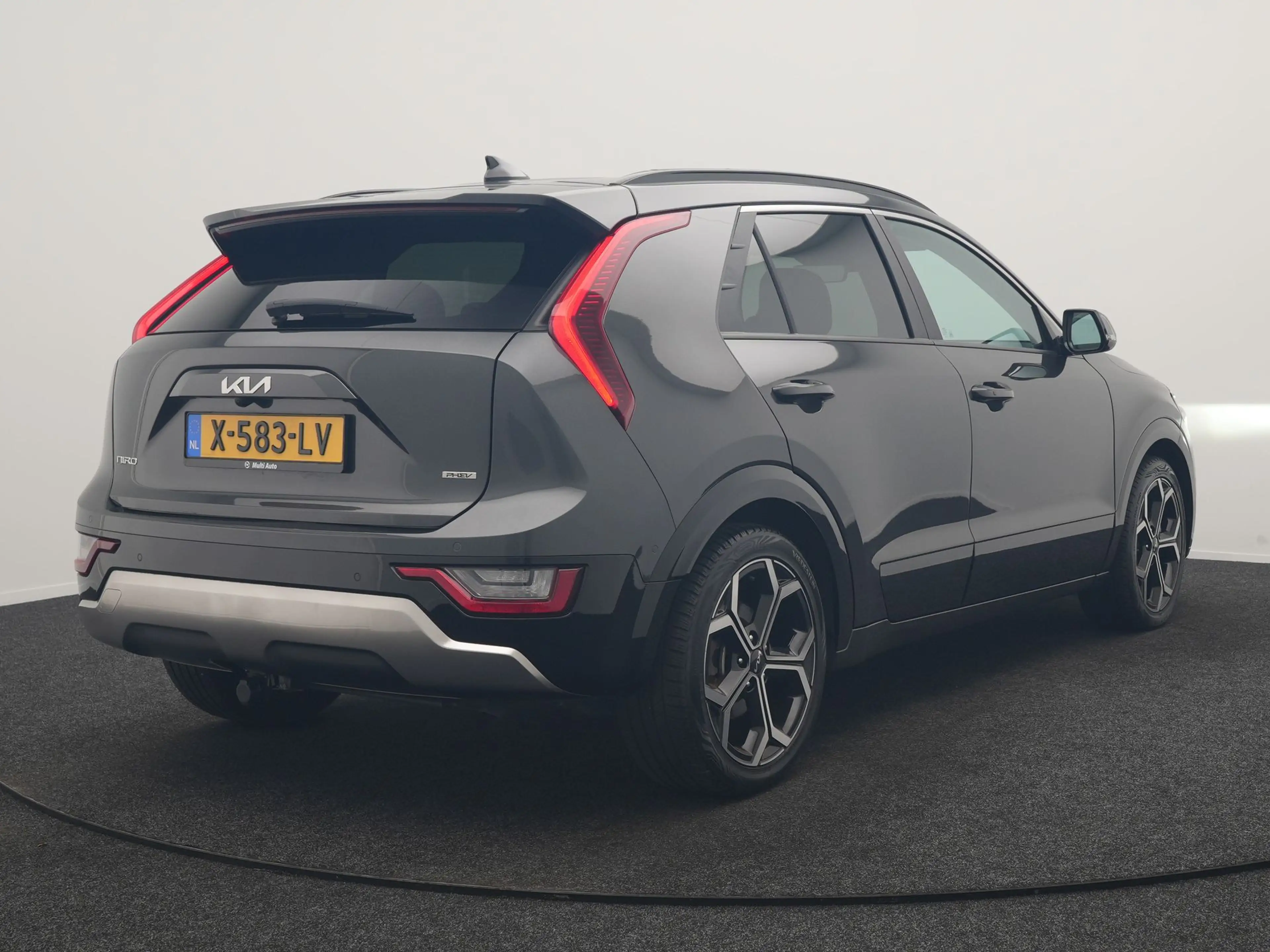 Kia Niro 1.6 GDi ExecutiveLine PHEV 182pk Dealer O.H | Trek — photo 3