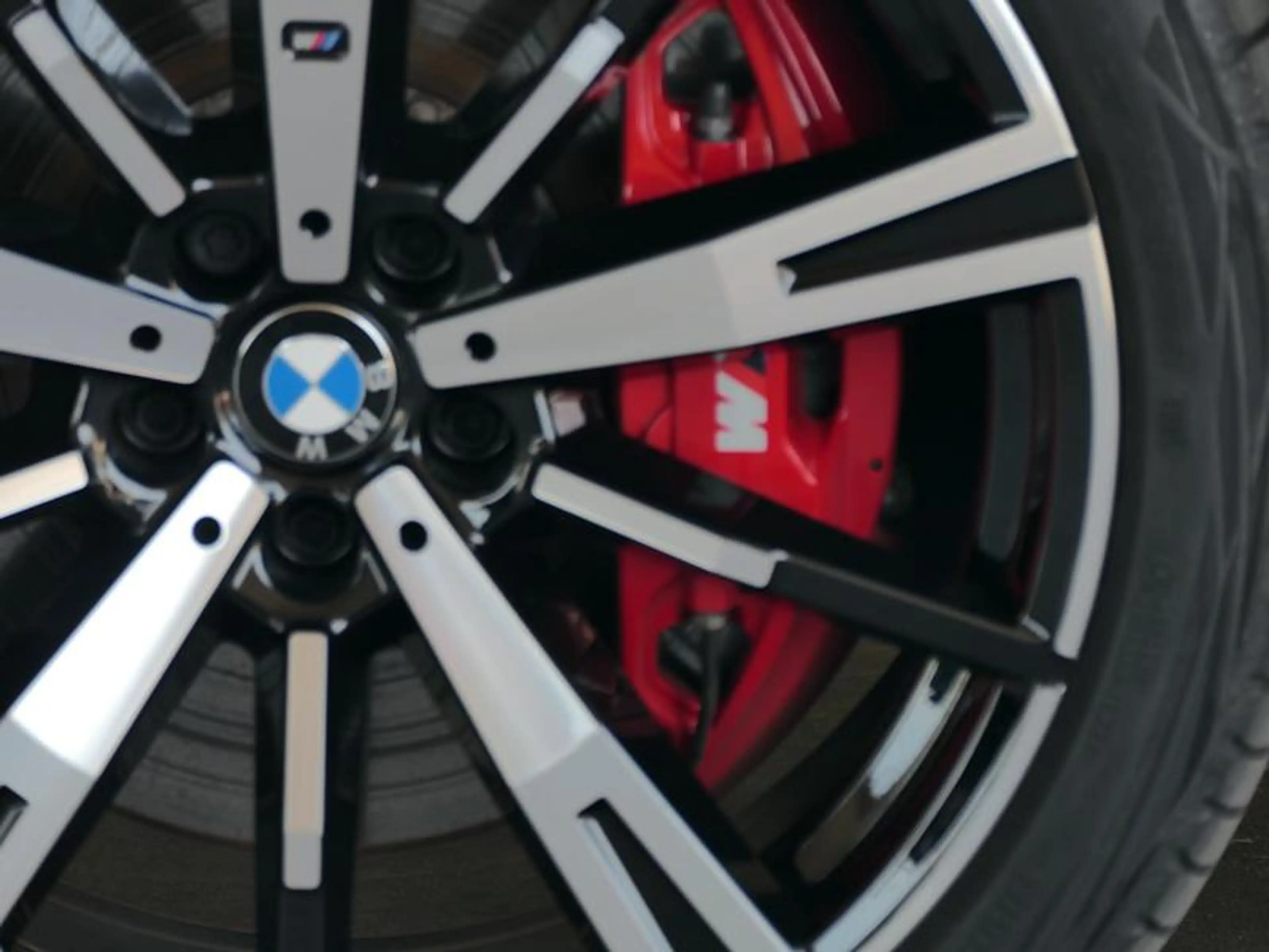 BMW i5 eDrive40 Touring M Sport PRO | PANO | Drive Pro | — photo 10