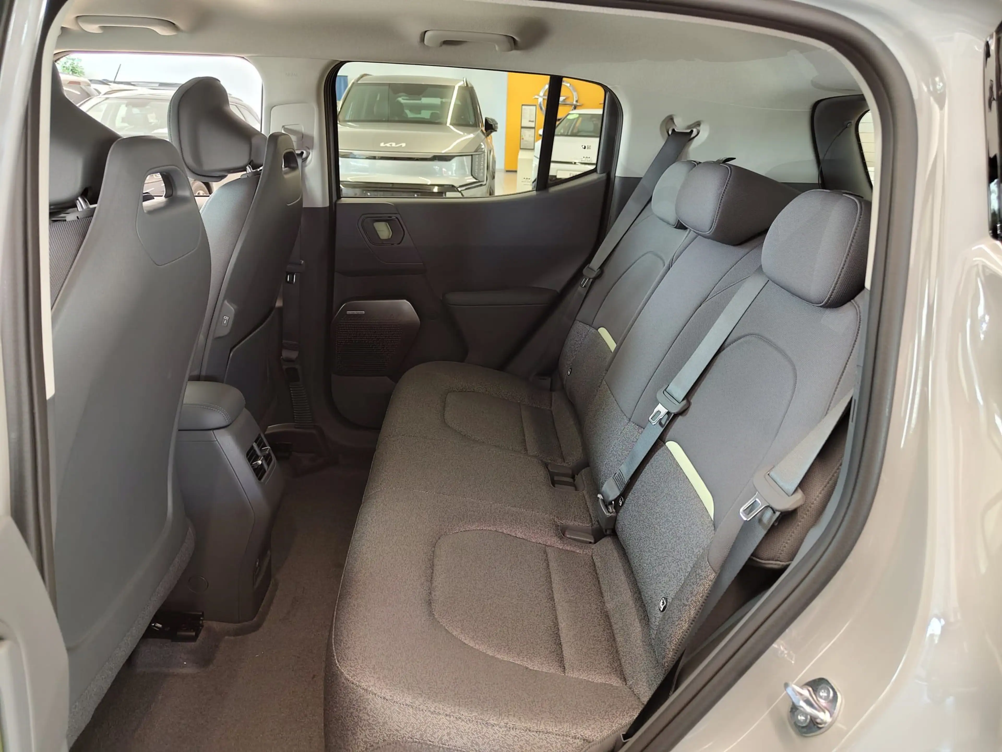 Kia EV2 42,2-kWh Earth 5-Sitzer Design — photo 9
