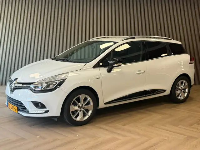 2016 Renault Clio in White for sale