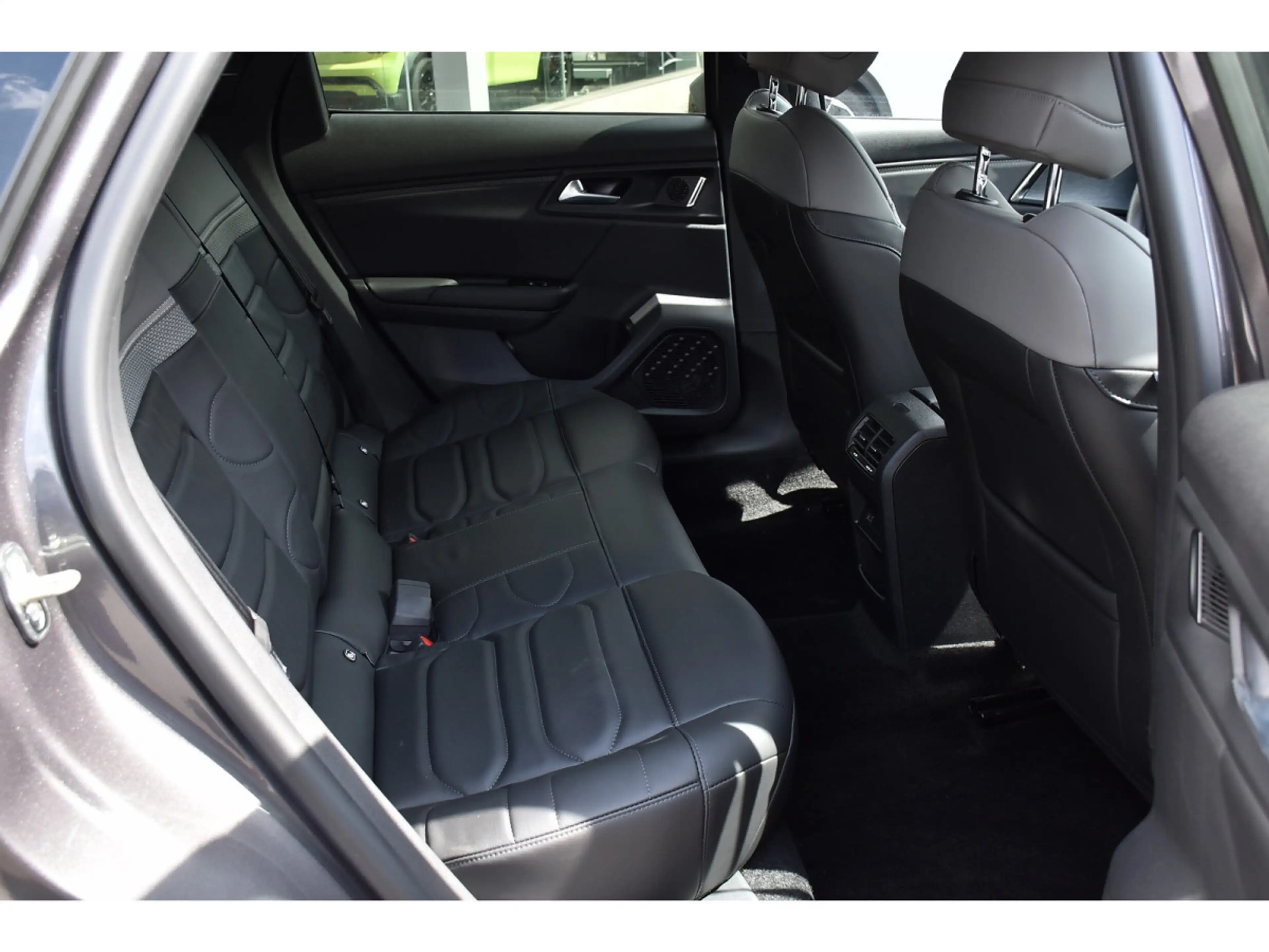 Citroen C5 X 1.2 PLUS EAT8 CUIR ACC HUD LANE NEUVE — photo 8
