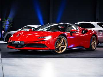 4.0 V8 PHEV - Asseto Fiorano Pack - VAT - Daytona