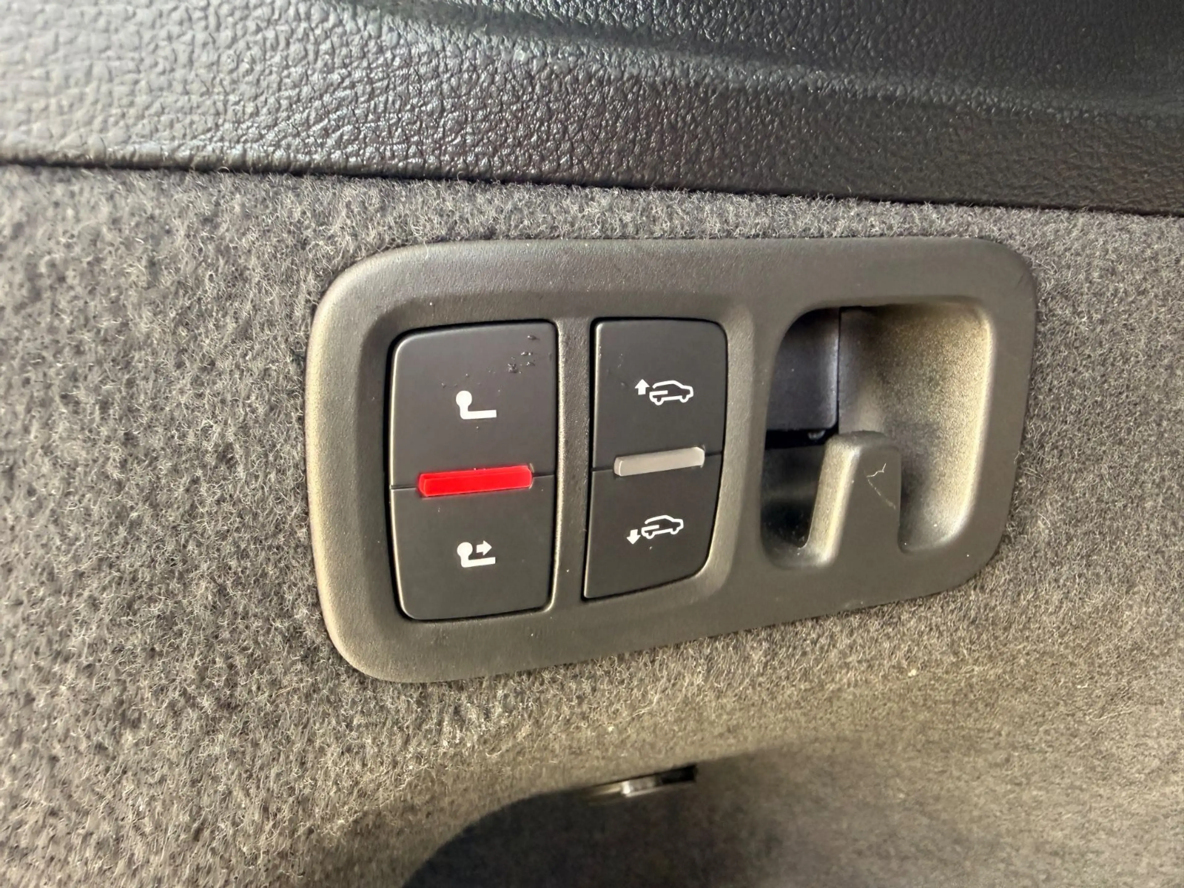 Audi SQ7 4.0 TDI quattro Matrix-LED / Head-up-Display — photo 10