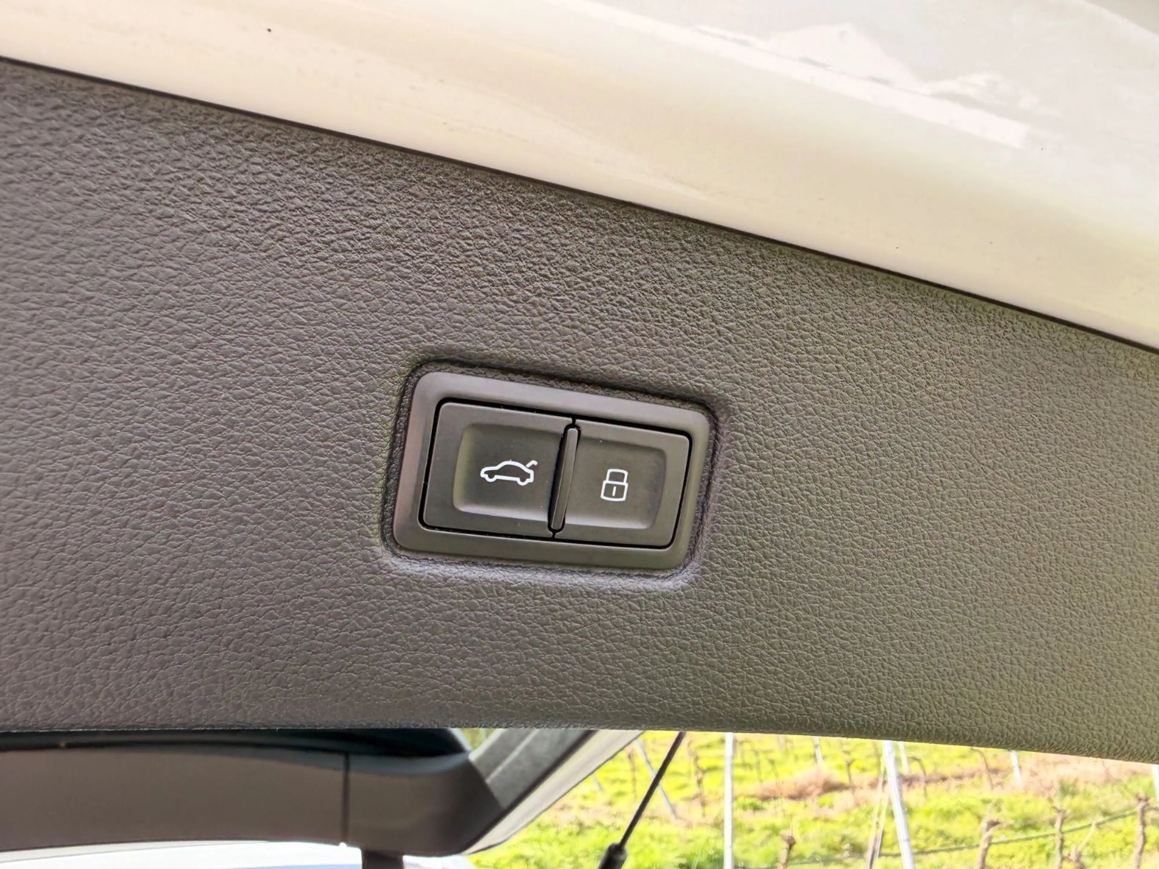 Audi SQ7 4.0 TDI quattro Matrix-LED / Head-up-Display — photo 9