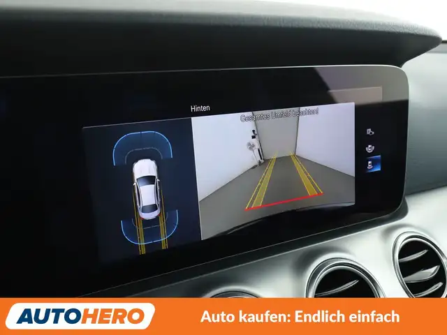 Mercedes-Benz E-Class view 22