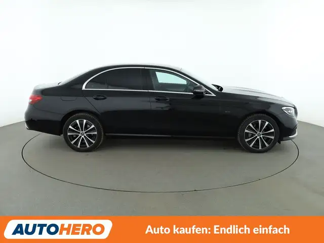 Mercedes-Benz E-Class view 7