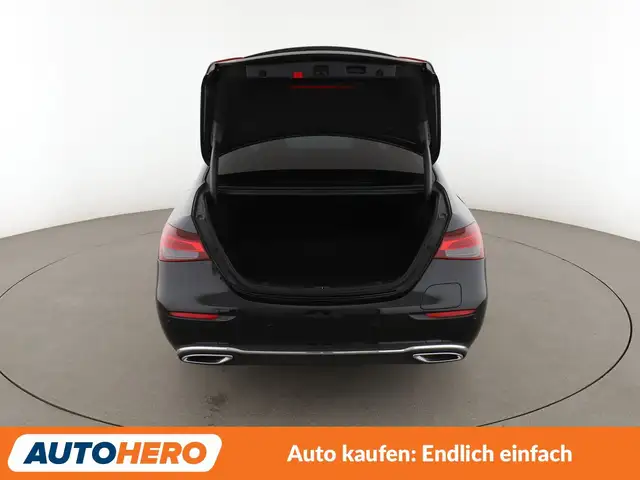 Mercedes-Benz E-Class view 16