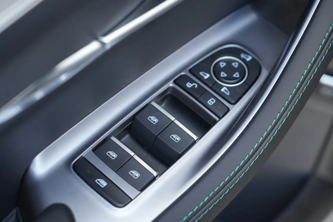 BYD Seal U 2026 — фото 20