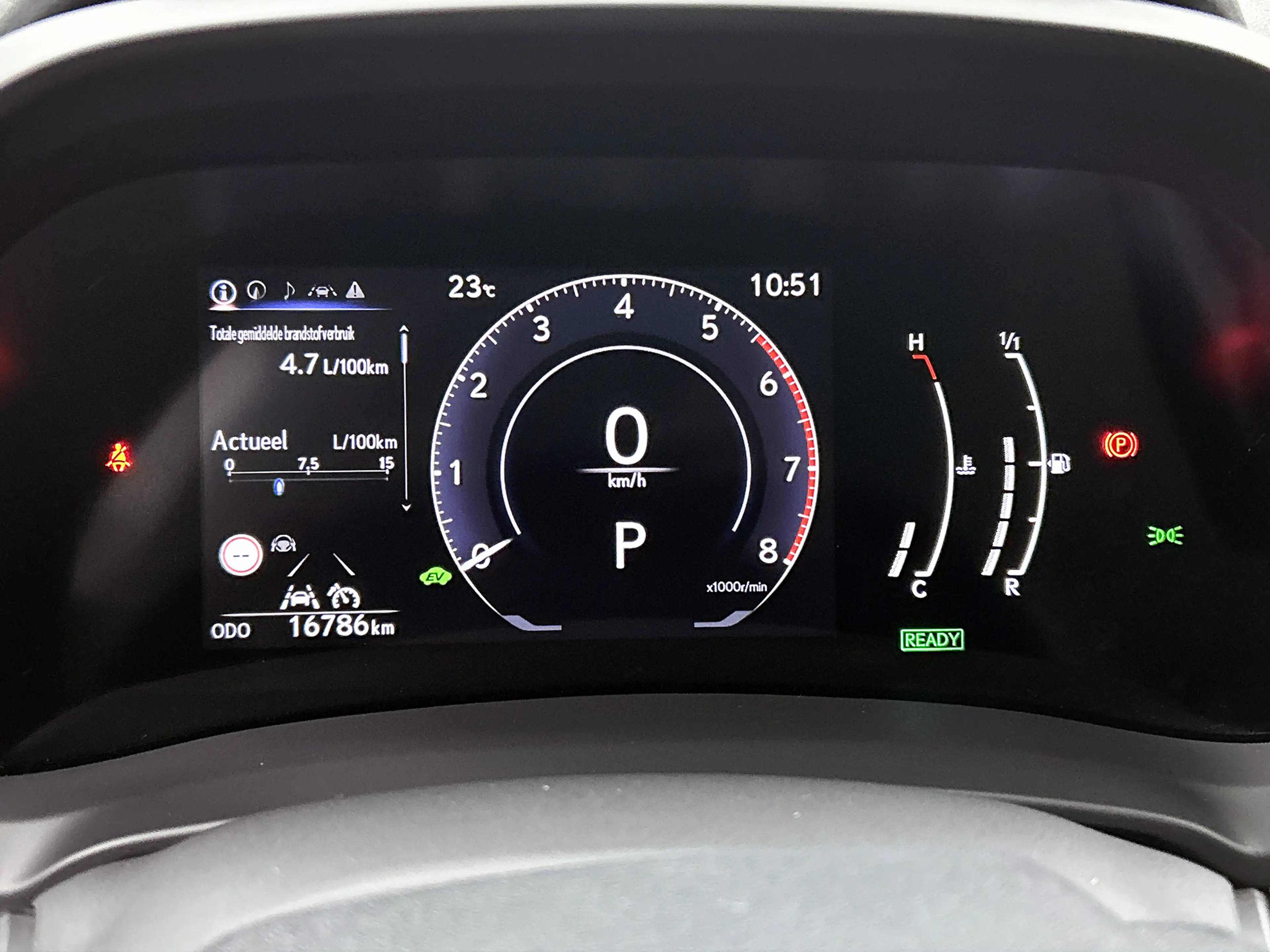 Lexus LBX 2WD | Lexus Link+ | Achteruitrijcamera | Apple Car — photo 5