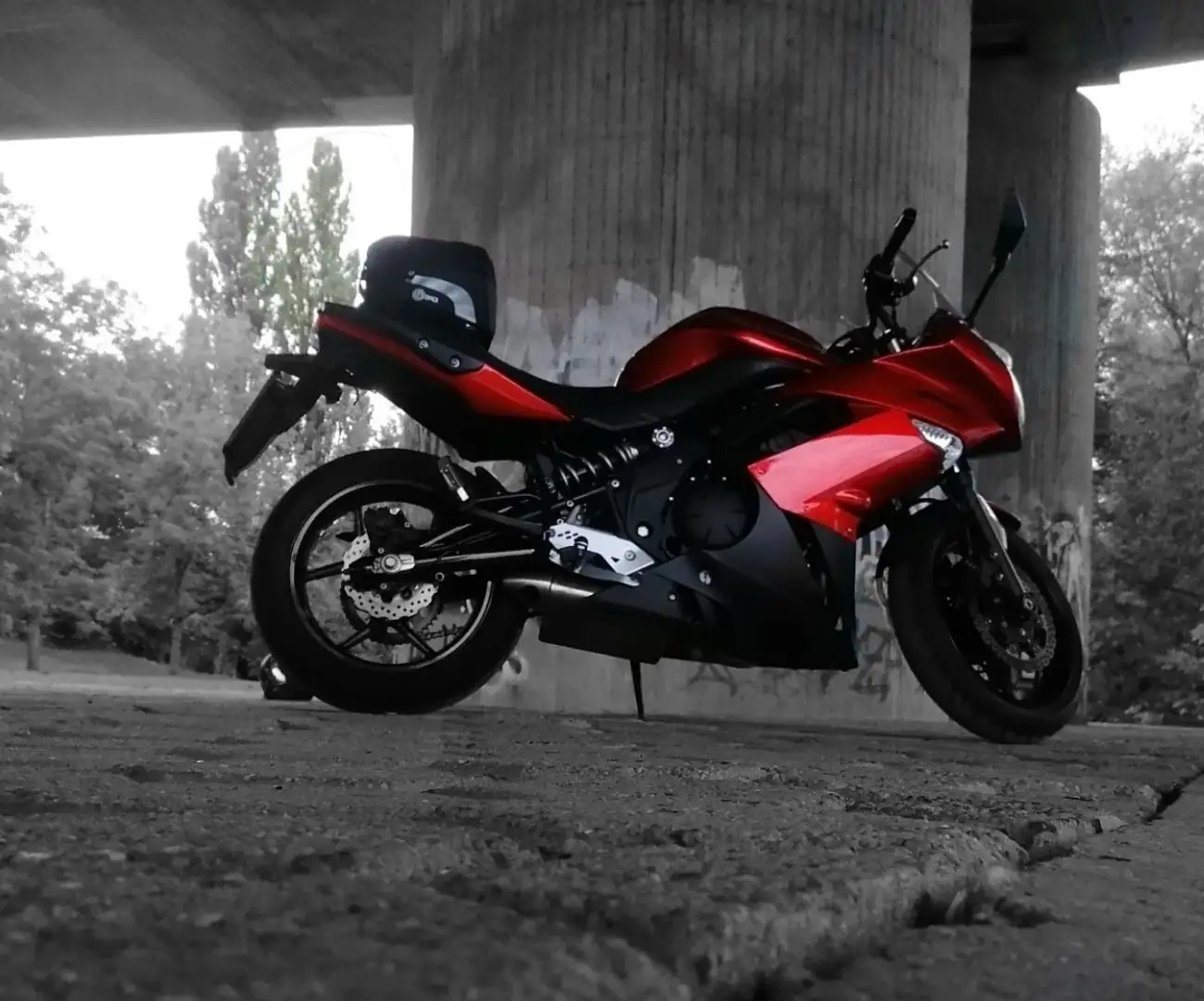 Kawasaki ER - 6 F Topcase Rojo - 1