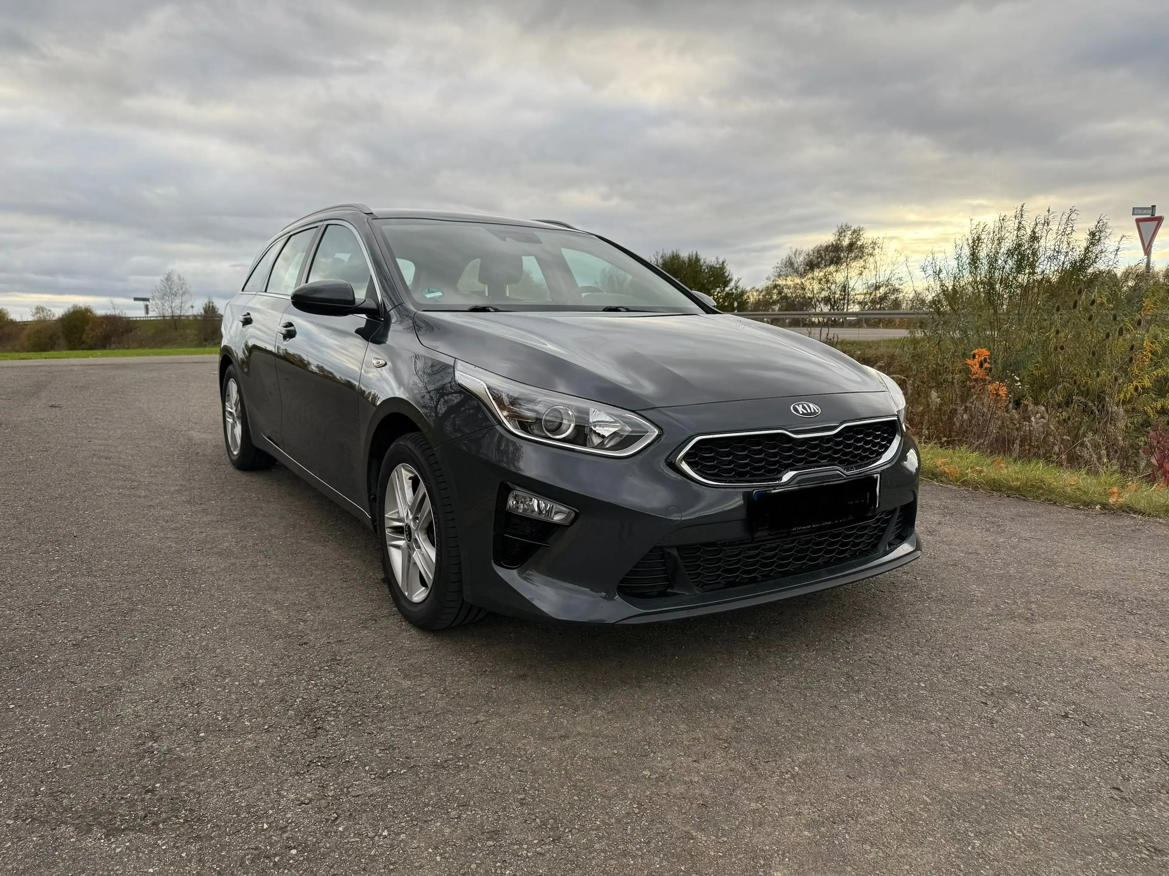 Kia Ceed SW / cee'd SW Vision — photo 2