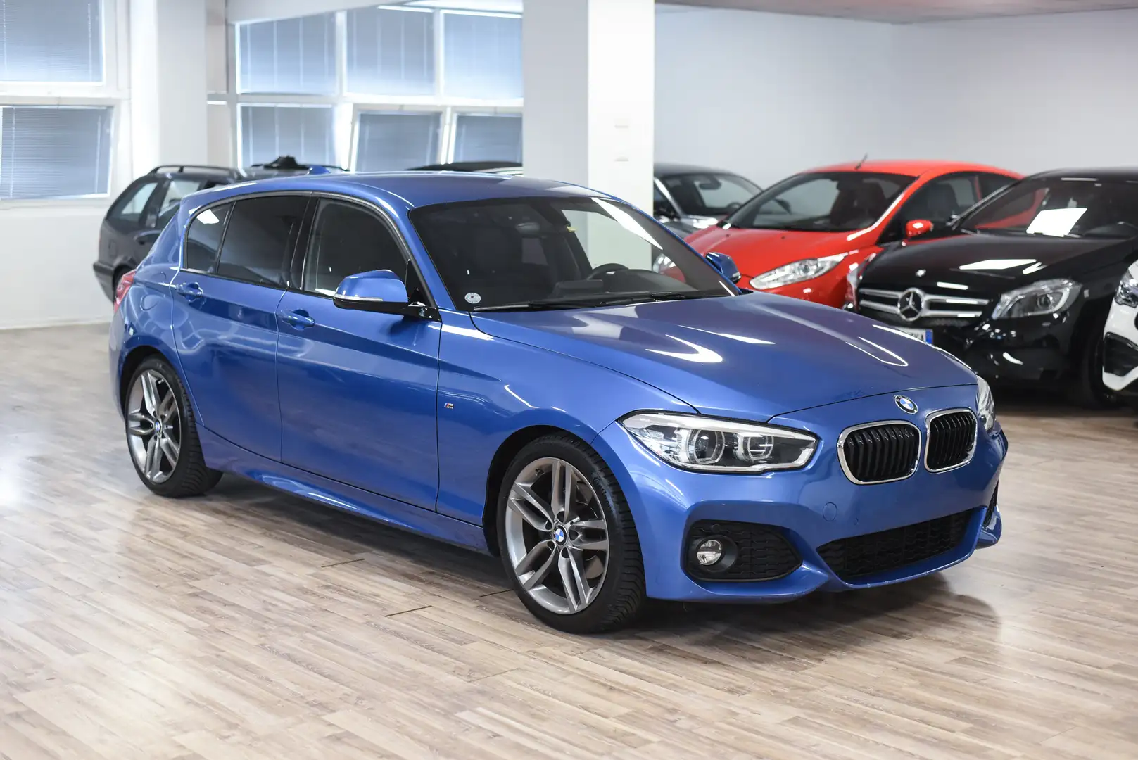 BMW 125 125i Msport 224cv 5p auto Bleu - 1