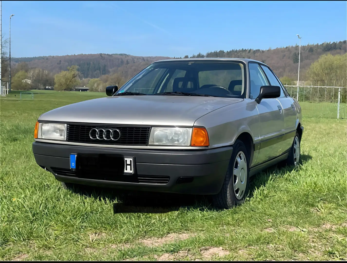 Audi 80 1.8 S Oldtimer TÜV 11/25 SCHIEBEDACH SERVO H-ZUL.. Szary - 1