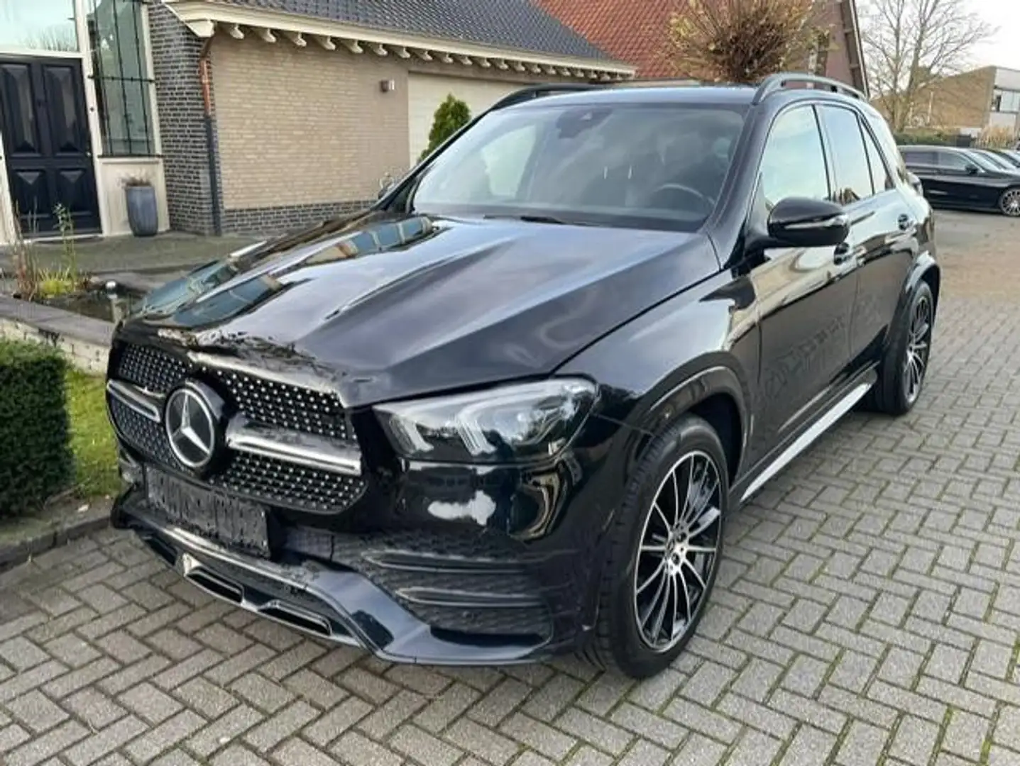 Mercedes-Benz GLE 300 d 4MATIC AMG LINE 7 ZITS LED NIGHT Noir - 1