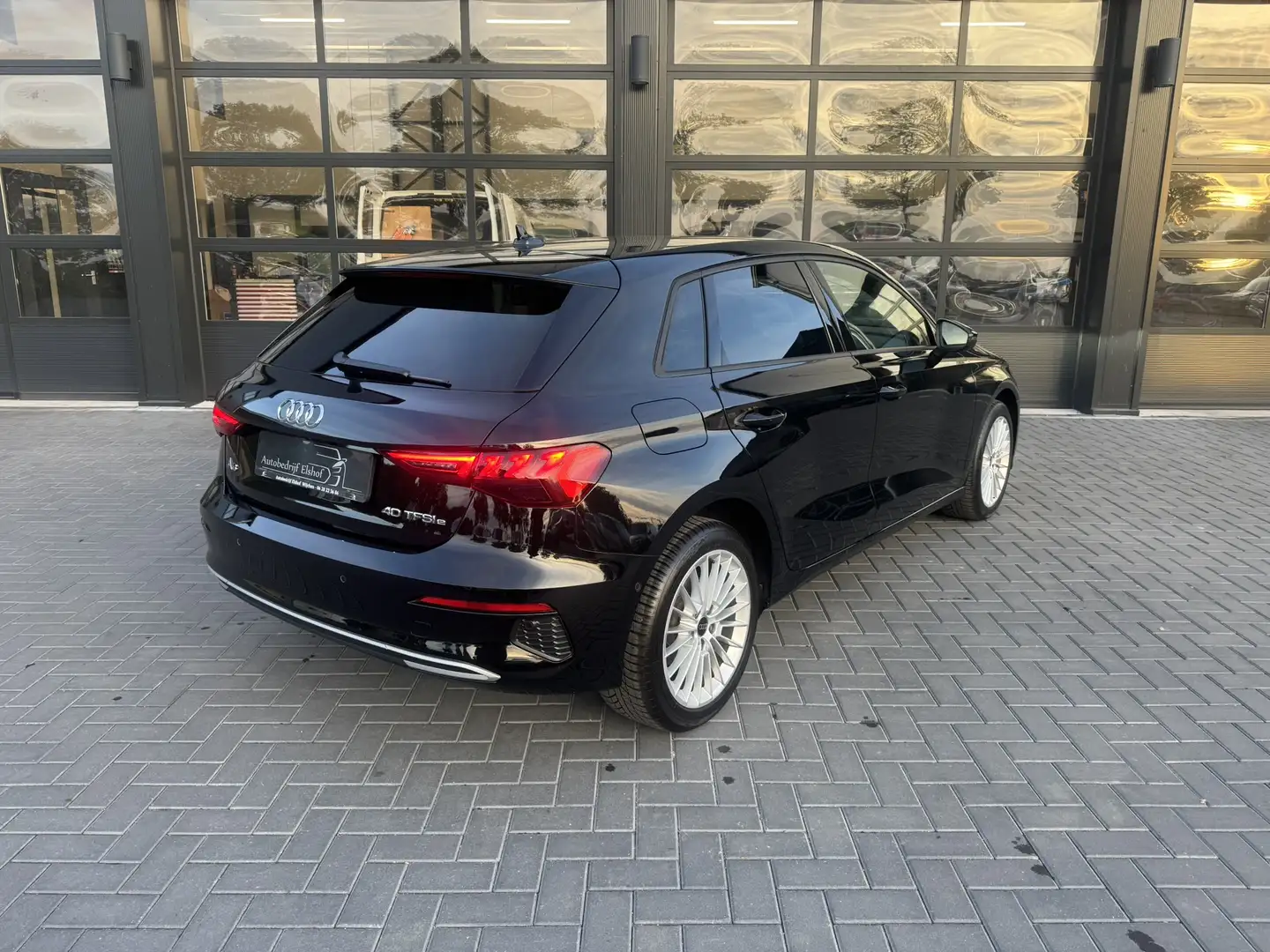Audi A3 Sportback 40 TFSI Stoelverwarming / Camera Nero - 2