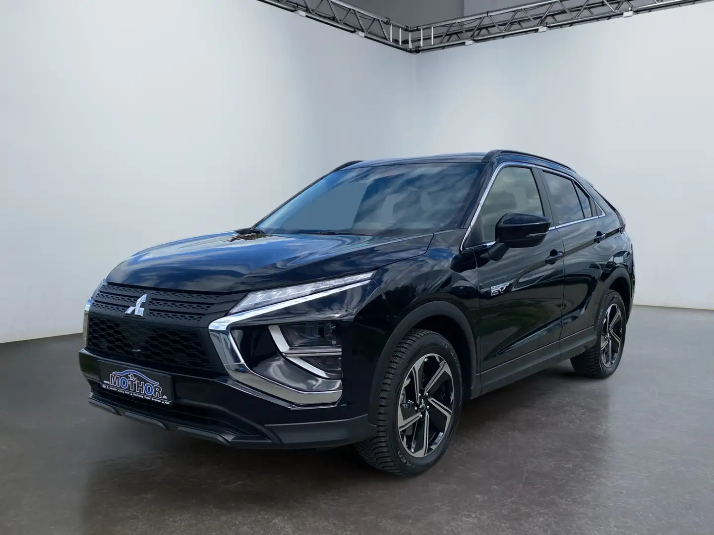 Mitsubishi Eclipse Cross Basis PHEV 2.4 TEMP SHZ KAM USB Schwarz - 2