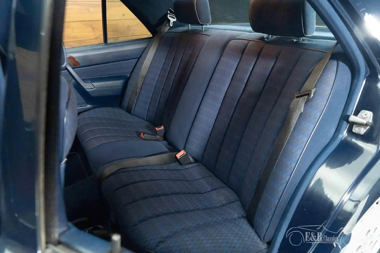 Mercedes-Benz 190 D Sedan | 1990, foto 10