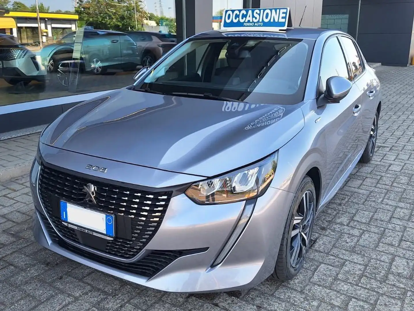 Peugeot 208 1.2 puretech Allure S&S *easy drive* Gris - 2