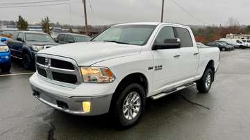 Hemi 4WD Crew Cab 6.4 Ft Box