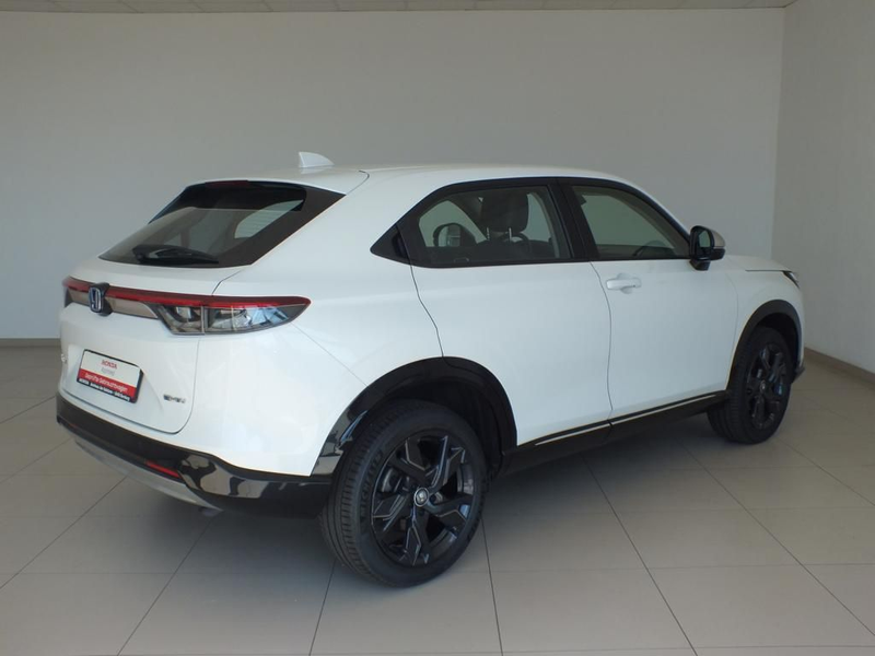 Honda HR-V e:HEV 1.5 i-MMD Hybrid Advance — photo 4