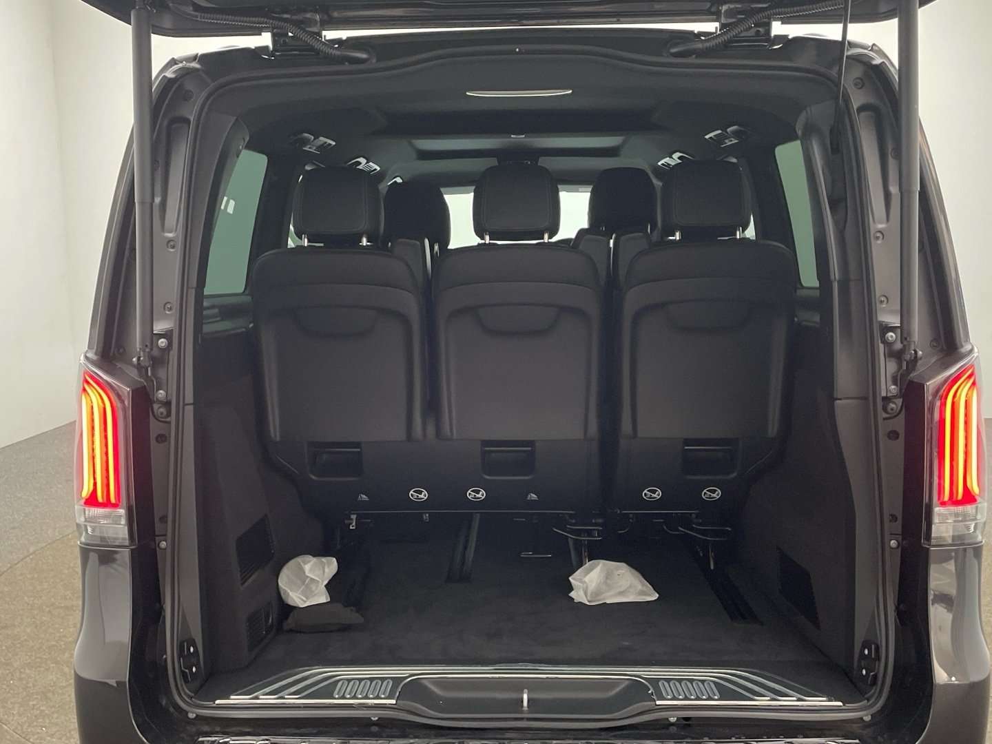 Mercedes-Benz V 250