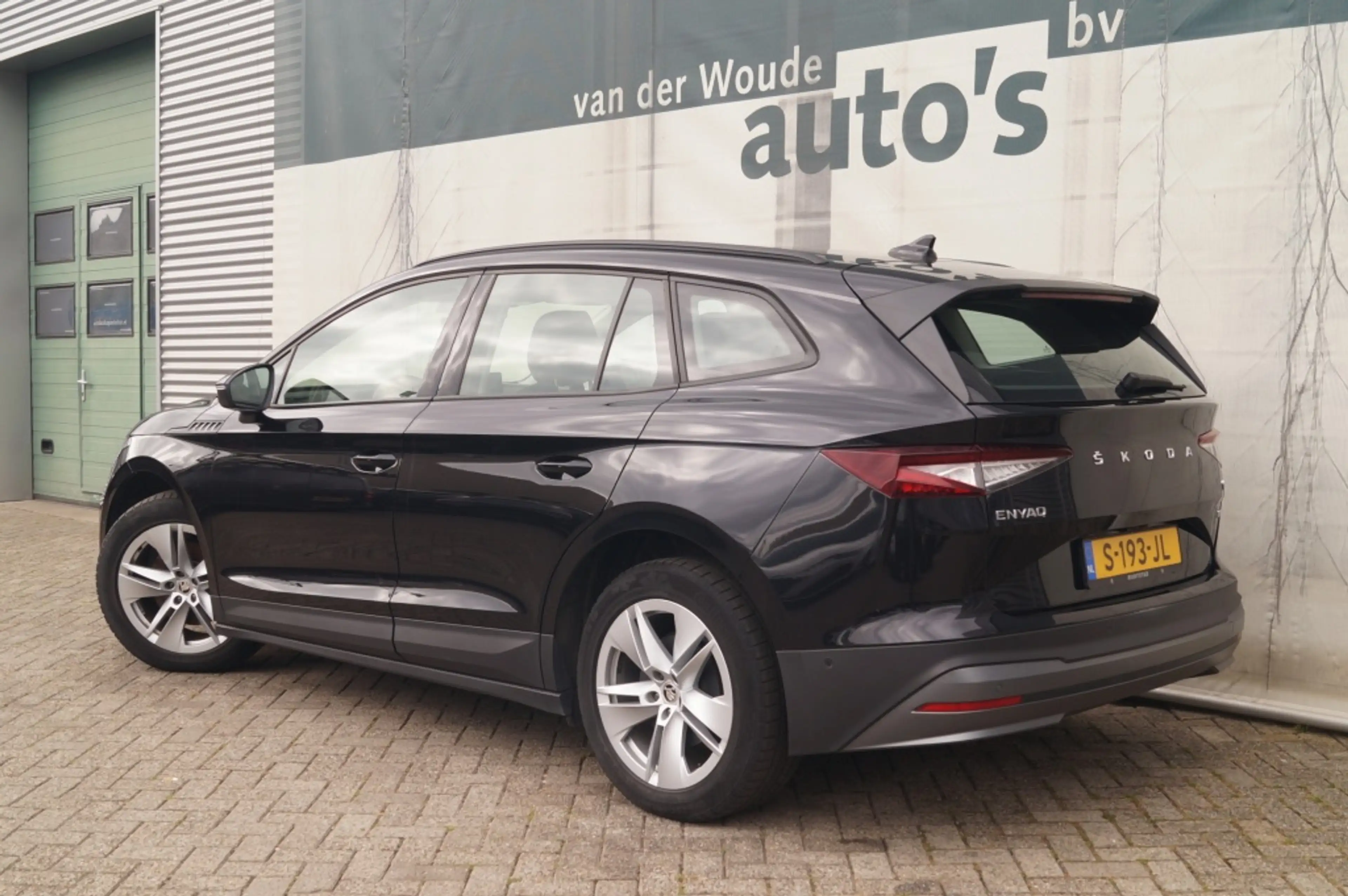 Skoda Enyaq iV 60 180pk -SOH91%-NAVI-ECC-PDC- — photo 7