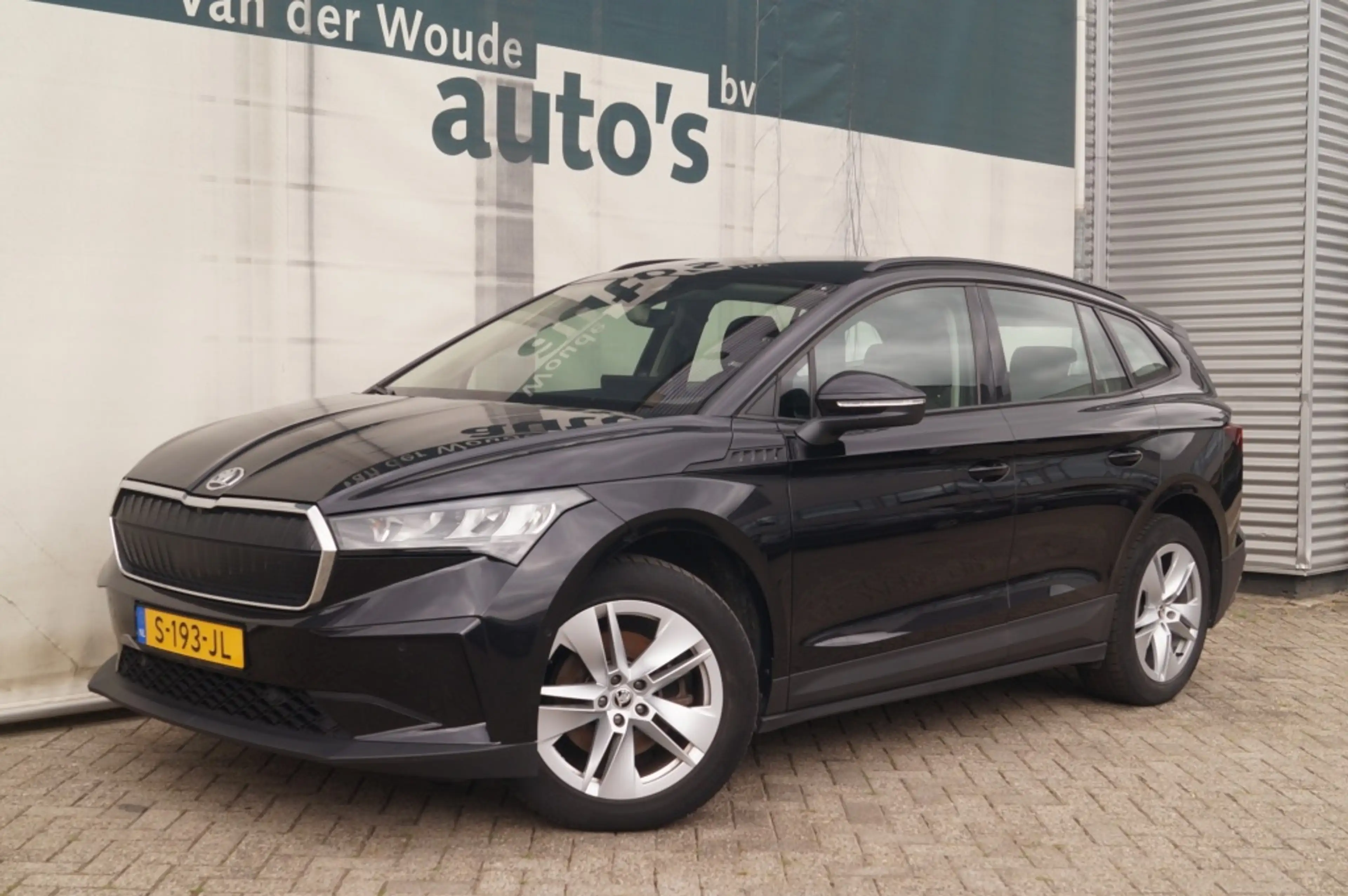 Skoda Enyaq iV 60 180pk -SOH91%-NAVI-ECC-PDC- — photo 4