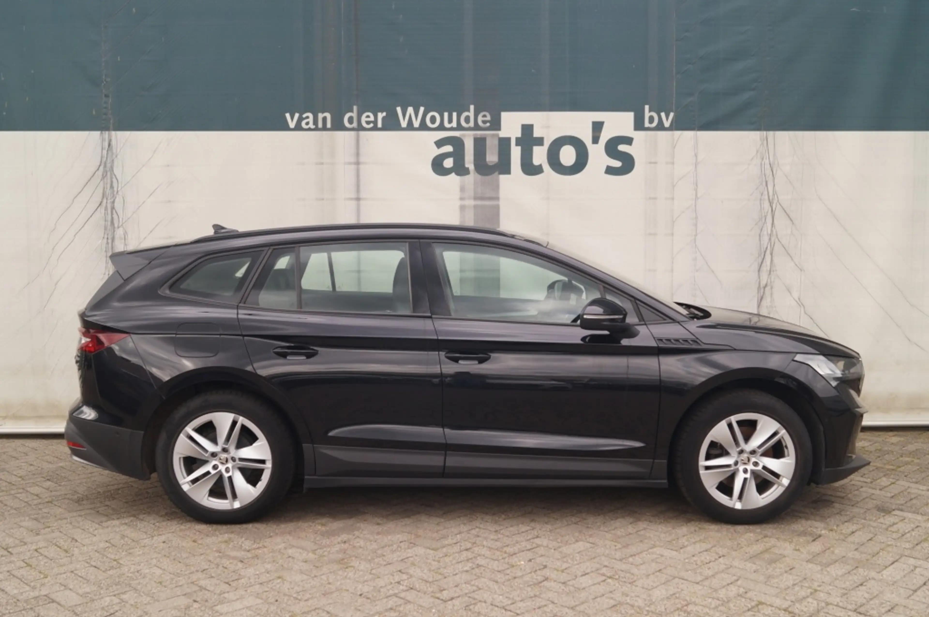 Skoda Enyaq iV 60 180pk -SOH91%-NAVI-ECC-PDC- — photo 2