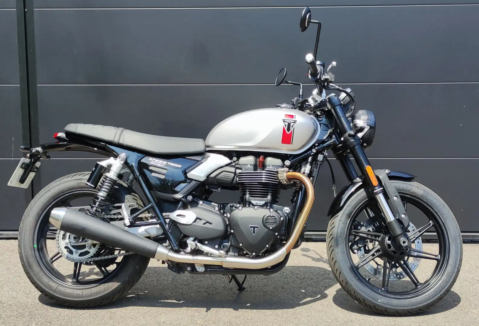 Triumph Speed Twin Gris - 2
