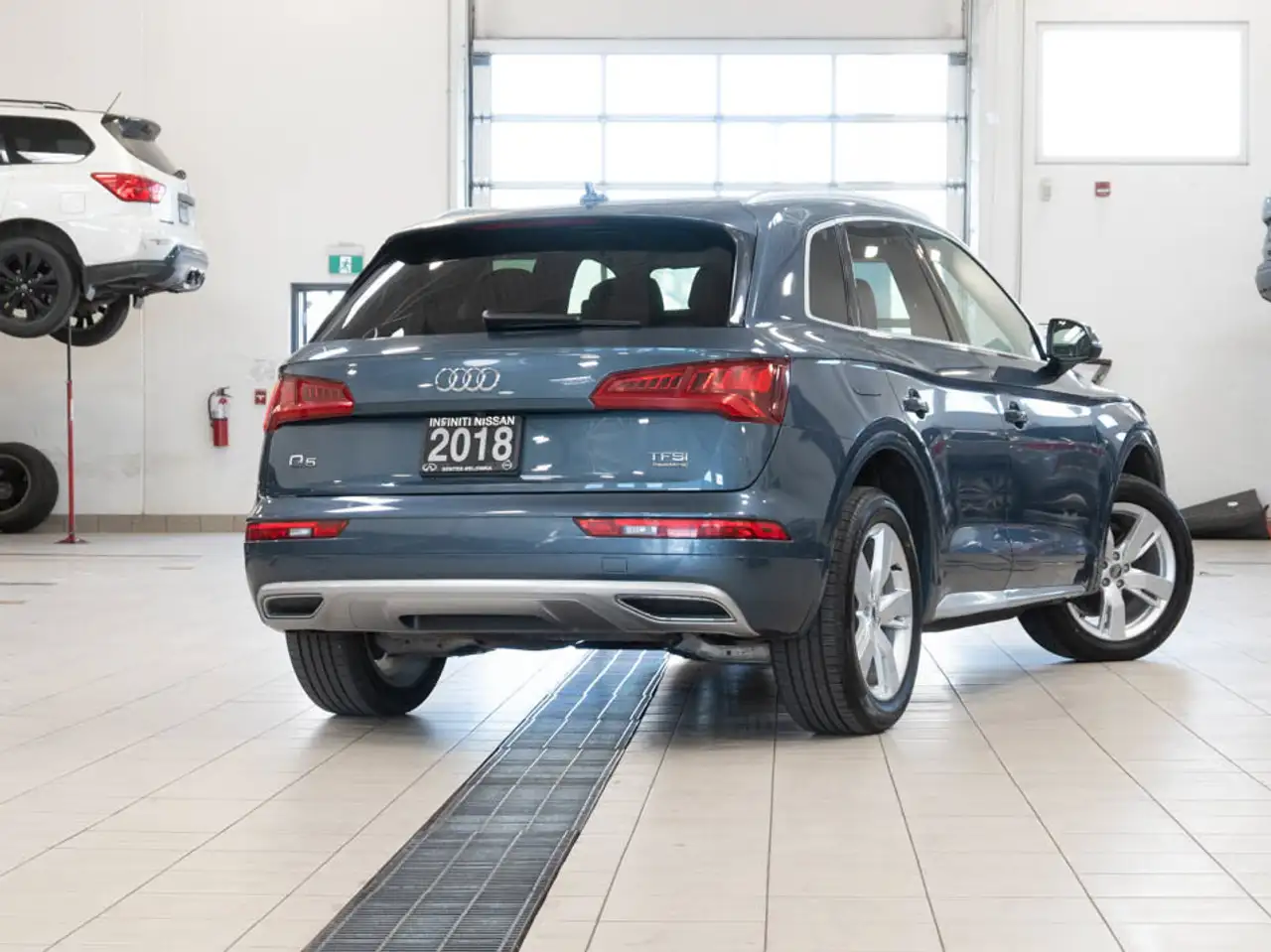 Audi Q5 снимка Audi Q5