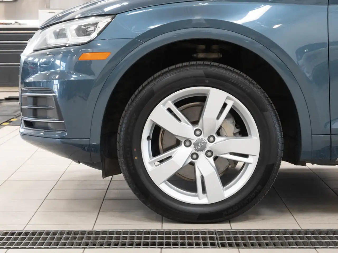 Audi Q5 снимка Audi Q5