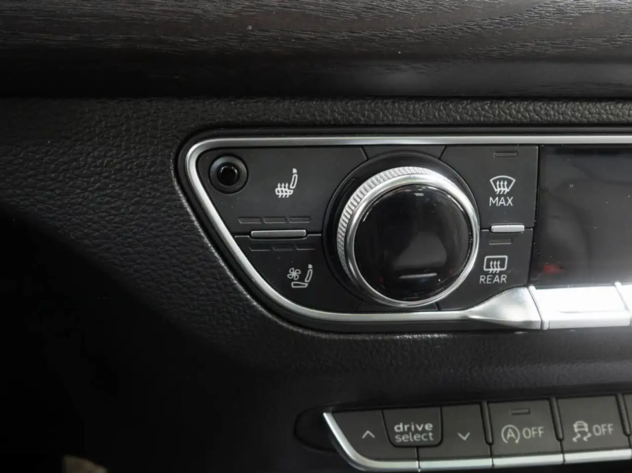 Audi Q5 снимка Audi Q5
