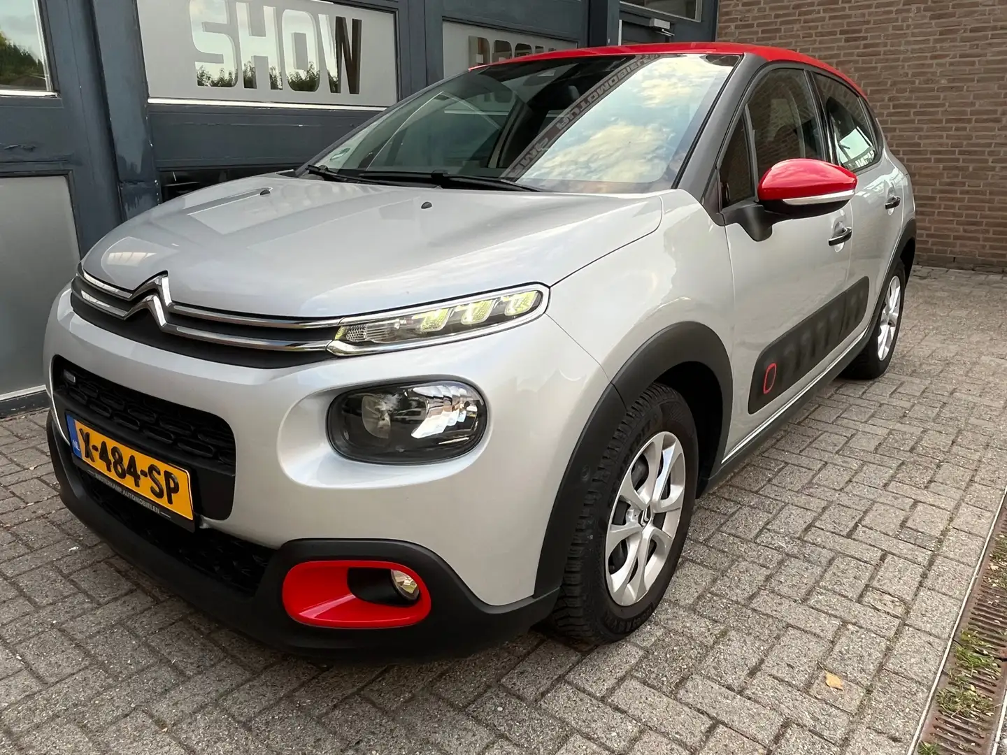 Citroen C3 1.2 PureTech S&S Shine Gris - 1