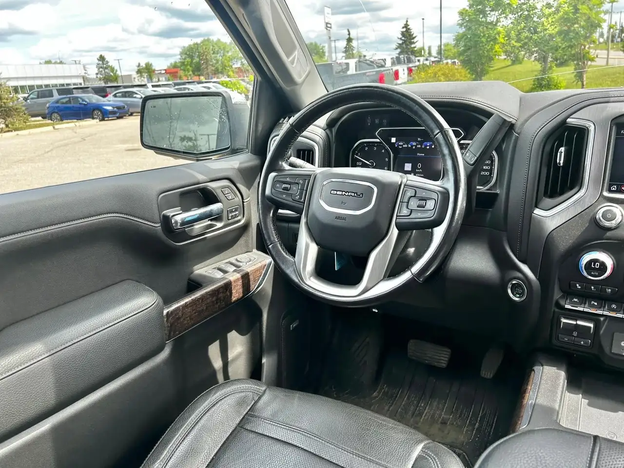 GMC Sierra 1500 снимка GMC Sierra 1500