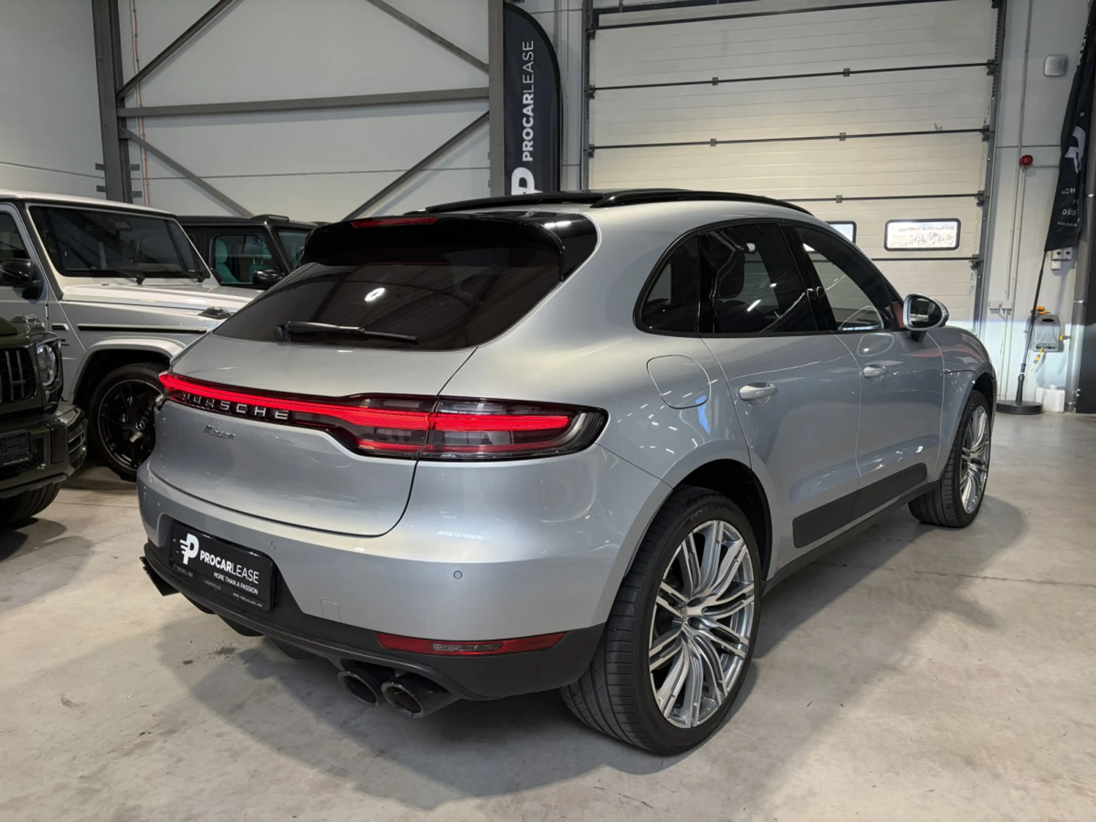Porsche Macan 2.0 TFSI PDK/20"/PANO/360°/PTM/PASM — photo 15