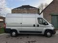 Peugeot Boxer 2.2 BlueHDi L2H2 **12.396,- NETTO** Gris - thumbnail 2