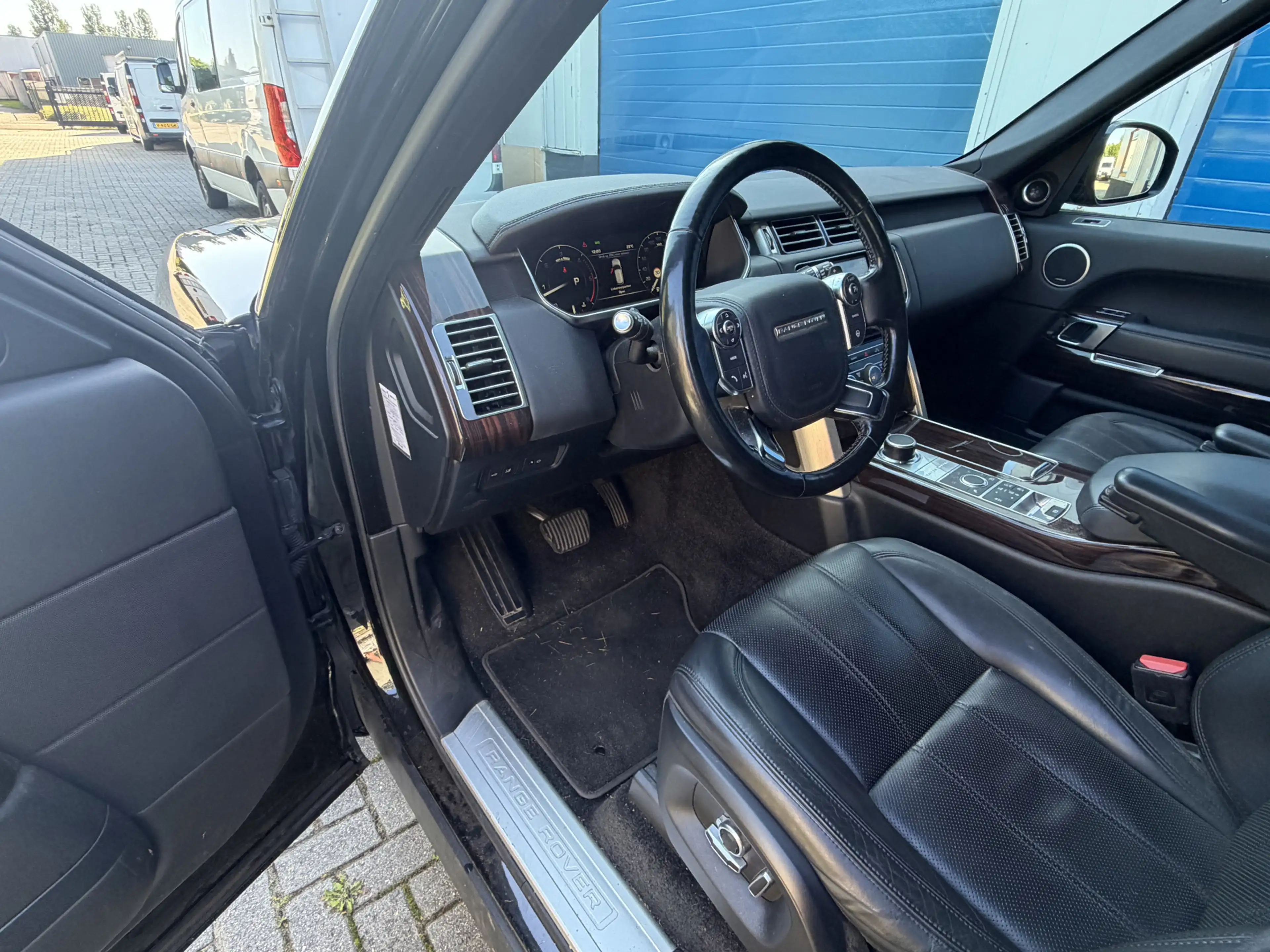 Land Rover Range Rover Vogue 4.4 SDV8 Euro6 AWD | Grijs Kenteken | 3,5T t — photo 14