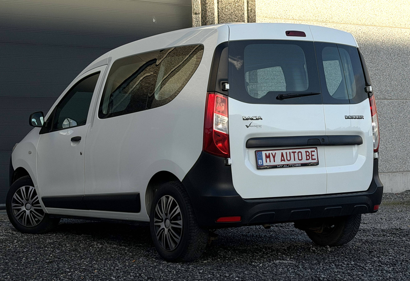 Dacia Dokker Dokker 1.5 dCi 5 PLACE 12 MOIS DE GARANTIE — photo 4