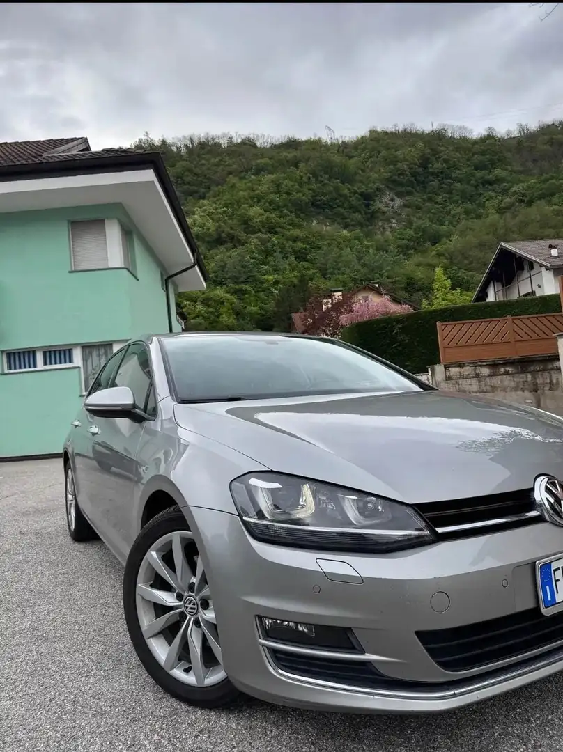 Volkswagen Golf 1.6 - 1