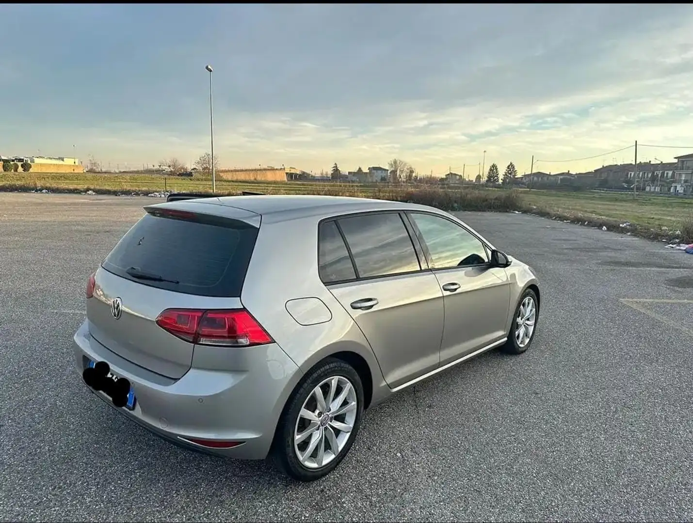 Volkswagen Golf 1.6 - 2