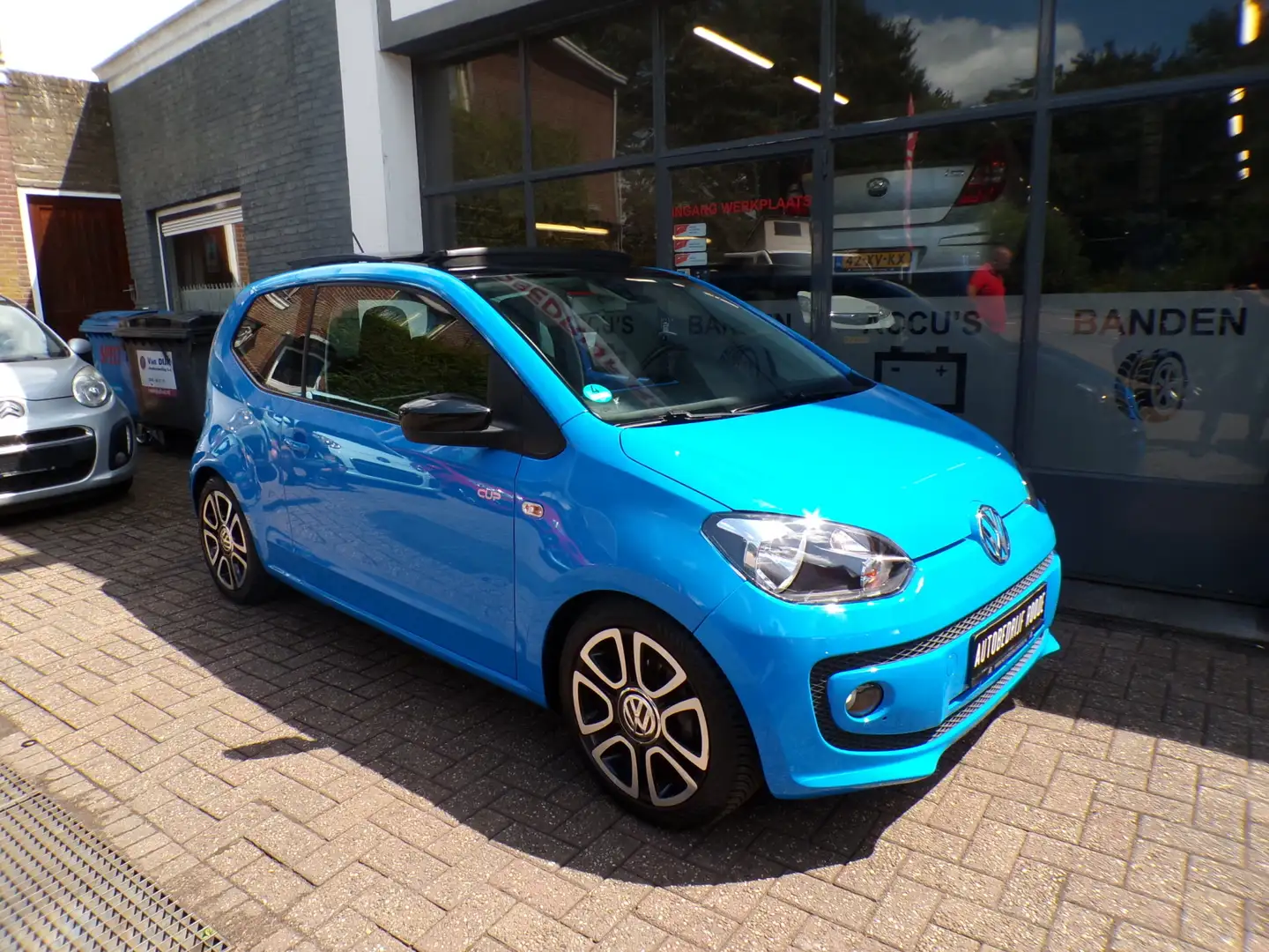 Volkswagen up! 1.0 Cup ! Automaat Special Edition TOP STAAT, VOL Blauw - 2