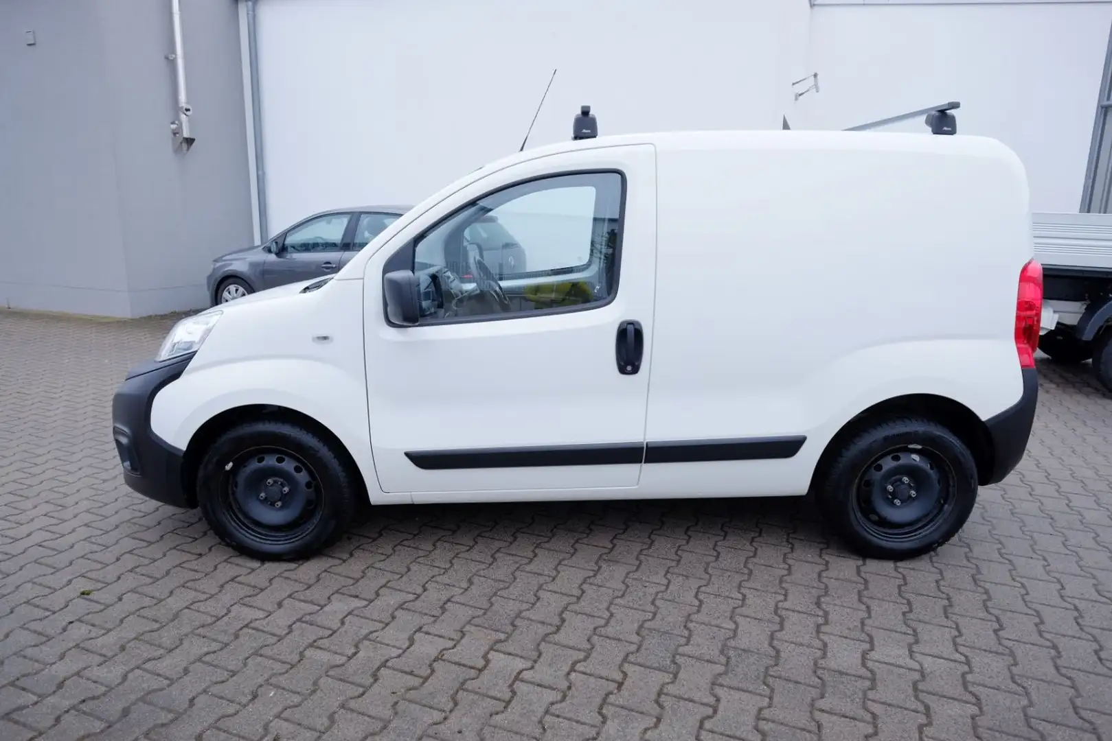Fiat Fiorino Cargo 1,3 MJ klima/Schiebetür/PDC/Rado Weiß - 2