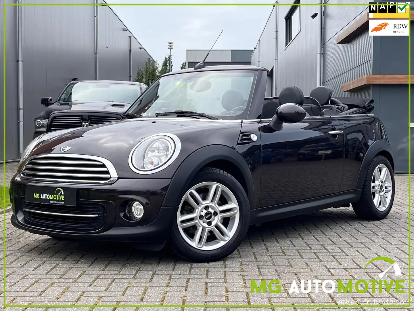 MINI Cooper Cabrio Mini 1.6 Chili | Leder | Navi | NL auto | Dealerau Bruin - 1