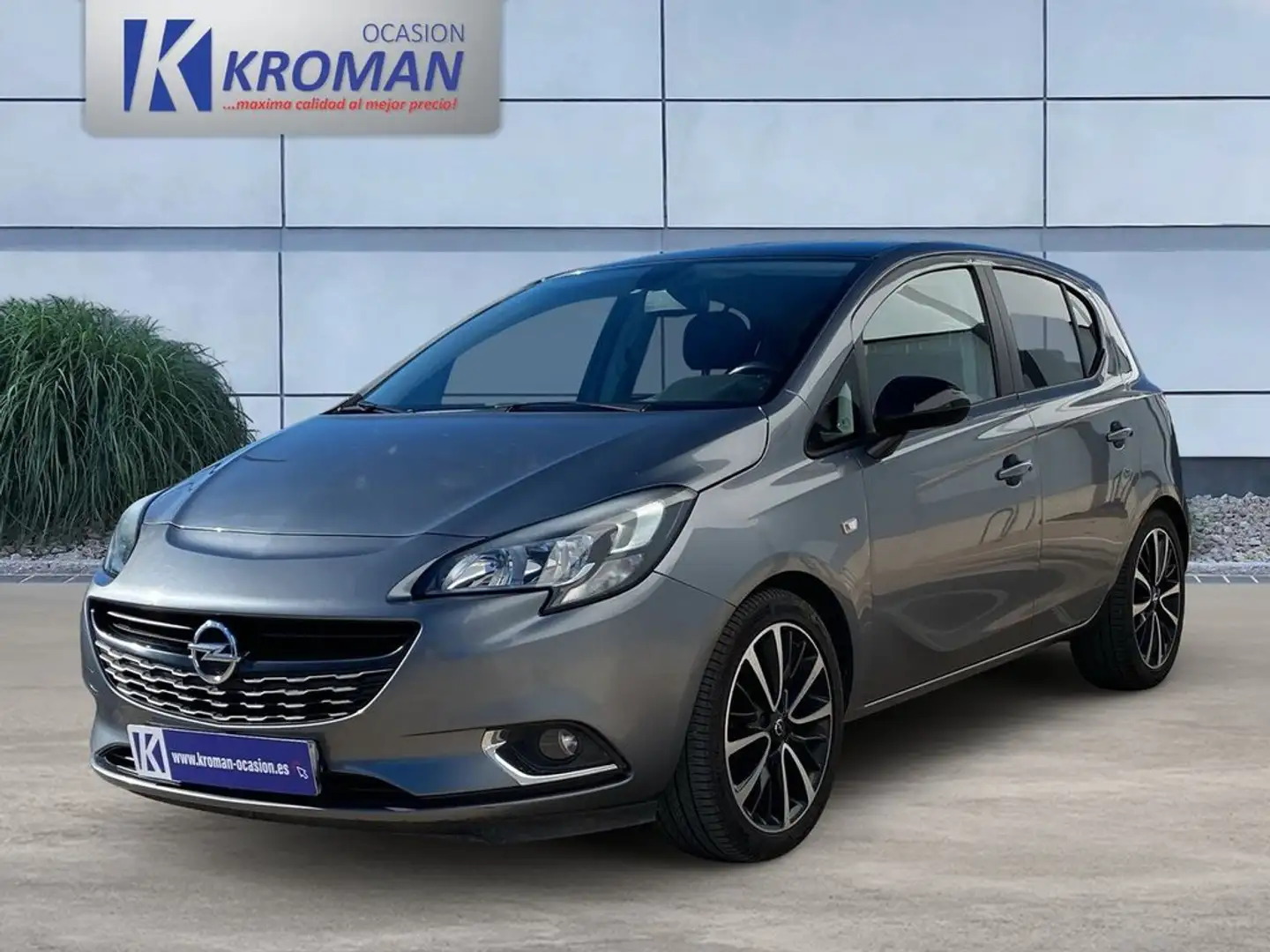 Opel Corsa 1.4 Design Line 90cv 5p Automatico Plateado - 2