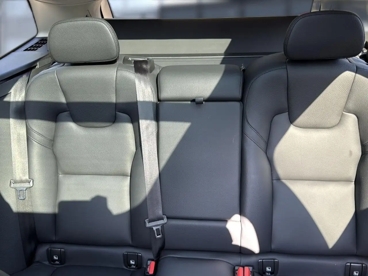 Volvo XC60 T6 Recharge Inscription Expression Plug-In Hy, миниатюра 28