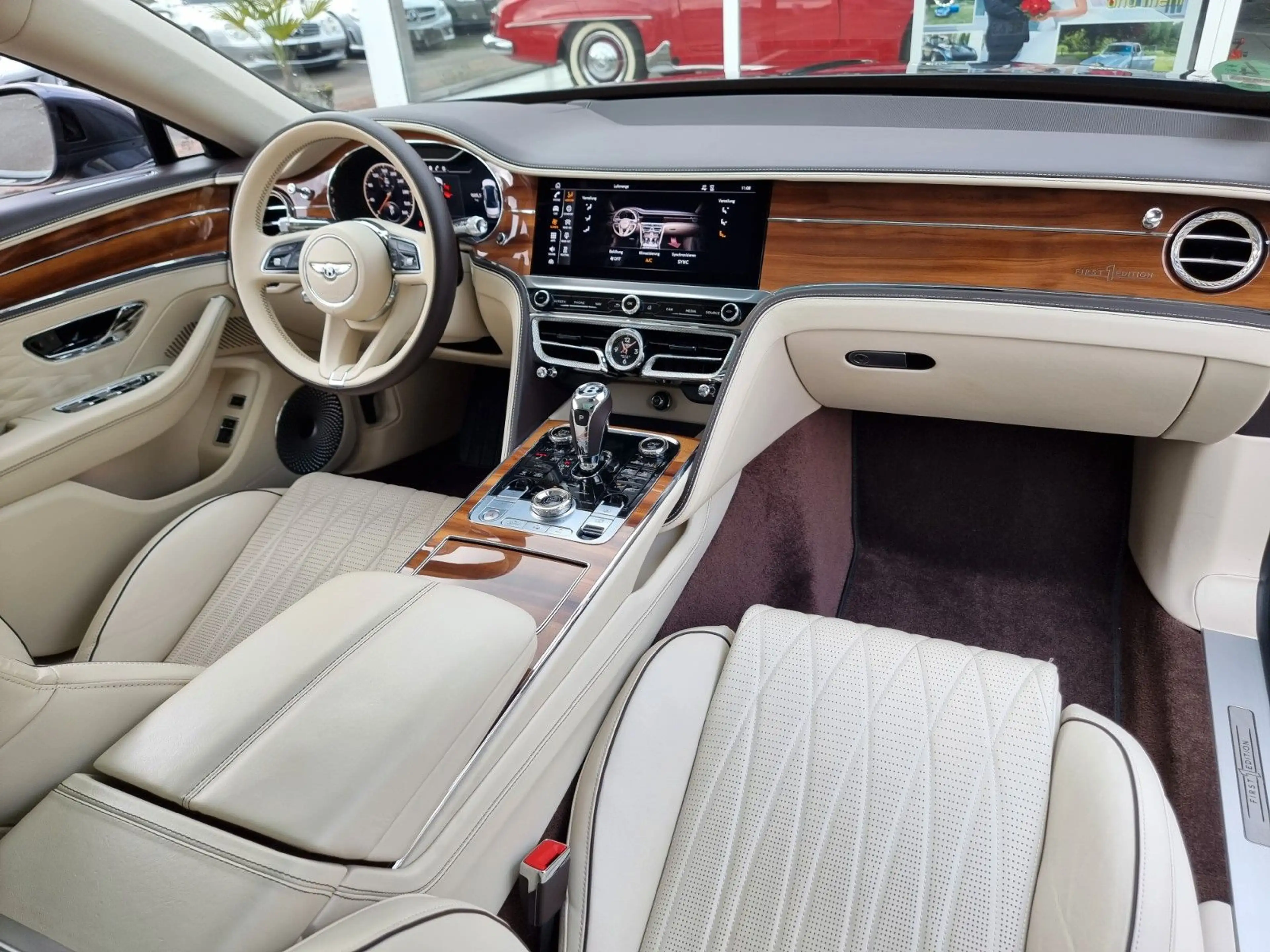 Bentley Flying Spur 6.0 W12/Full options!/UPE 340tEuro — photo 3